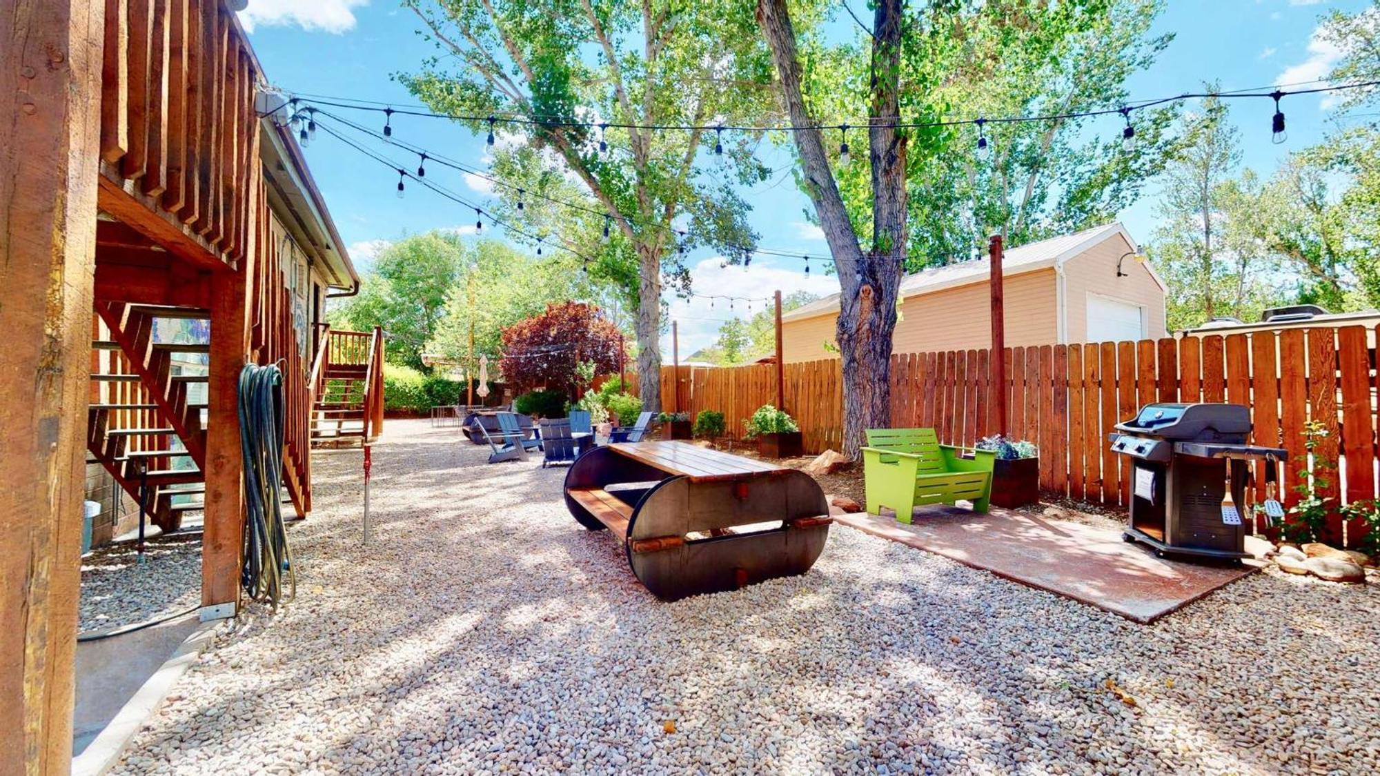 Downtown Cozy Home Base - Purple Sage 1 Moab Bagian luar foto